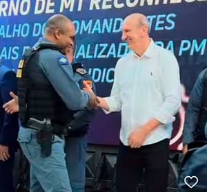 Neri Geller entrega armas e reaparece como salvador da segurança — só faltou dizer que inventou a PM