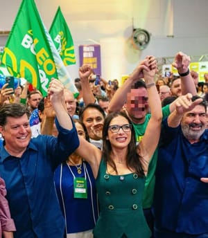 Janaína Riva aposenta Carlos e Teté Bezerra e inaugura nova era no MDB de Mato Grosso