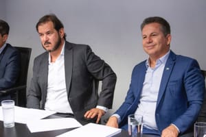 PF investiga Rueda, chefe do União Brasil de Mauro Mendes, após piloto citar seu nome como dono oculto de jatos do PCC