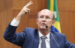 “Avalone: política não é matemática, é química e relações humanas”