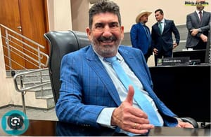 👉 Mais um racha no MDB: deputado Dr. João ameaça deixar partido se legenda não montar chapa competitiva para estaduais e federais em 2026