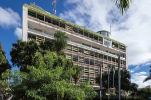 Abilio centraliza recursos de fundos municipais e levanta suspeita de desvio de finalidade