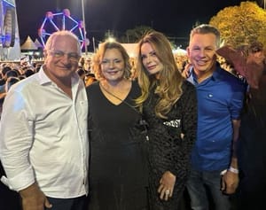 🎉 Mauro e Virgínia Mendes bancam R$ 6 milhões no Festival de Inverno de Chapada enquanto criticam festas e deputados 💰