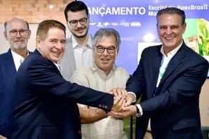 Fávaro inaugura escritório da ApexBrasil e reforça protagonismo de Mato Grosso no comércio exterior