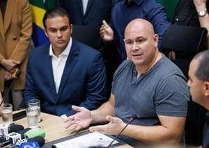Abílio arma estrutura para vender bens públicos, mas esconde para onde irá o dinheiro