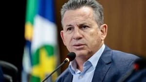 Governador Mauro Mendes diz que quem integra facção “não é criminoso” e expõe ignorância sobre segurança pública em Mato Grosso
