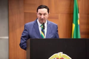 Barranco detona Mauro Mendes e secretário Gallo por caos na saúde de Mato Grosso