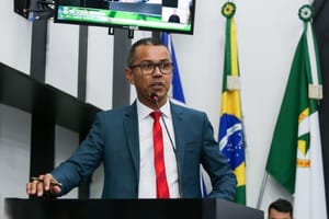Vereador Didimo Vovô chama Abílio Brunini de “moleque e mentiroso” na tribuna e denuncia sumiço de emendas