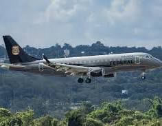 ✈️ Avião da Polícia Federal pousa no Aeroporto de Cuiabá e eleva tensão nos bastidores