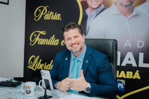 ELE NÃOCâmara aprova repúdio contra Erika Hilton após eleição para comissão