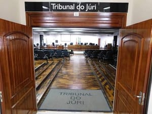 Do Coma ao Tribunal: O Rastro de Barbárie do Advogado que Tentou Matar a Namorada e Fugiu da Justiça por 20 Anos