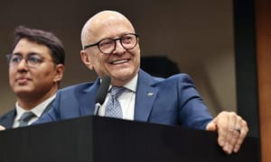 Pivetta escala tom e usa "Cadeira de Prefeito" e vice-governadoria para desafiar Wellington Fagundes