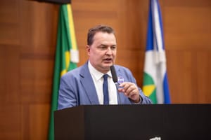 Apesar da Força de Max Russi, Podemos é Isolado e Fica sem Espaço nas Chapas de Pivetta e Fagundes