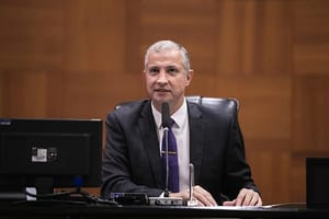 PF cumpre mandados contra Fissal Calil e desembargador afastado do TJ