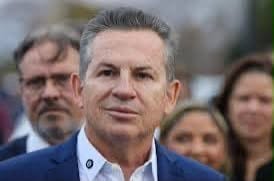 Irmã de senador chama Mauro Mendes de “demônio em forma de gente”