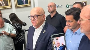Fábio cita restrição com Mauro, deixa chapa de Pivetta e volta à disputa de federal
