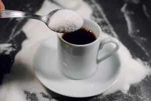 Prefeitura de Cuiabá gastará quase R$ 1 milhão com café, açúcar e chá