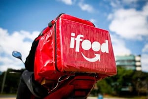 Greve de entregadores do iFood paralisa serviços e gera caos no delivery em Cuiabá