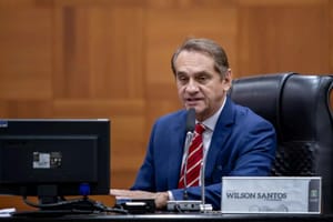 CONTRADITÓRIO Wilson Santos critica demolições de casas e diz que medida não tem precedentes em gestões anteriores de Cuiabá